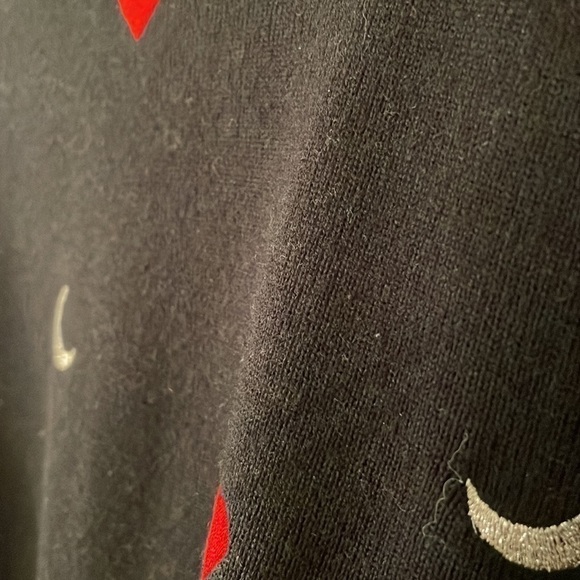 VINTAGE MEISTER GOLD Stars Silver Moon Red Hearts Embroidered Turtleneck Sweater - Picture 10 of 11